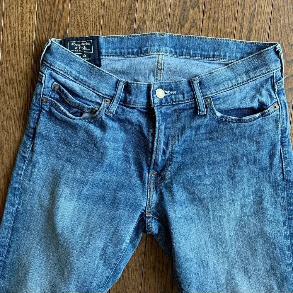 Abercrombie & Fitch Langdon Skinny Medium Wash Jeans Size 30 x 30 Hemmed - Picture 4 of 14